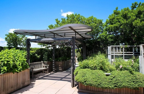 Upper East Side Apartment | Amazing UES Luxury 2 Bedw/Gym, Pool,Laundry #6172