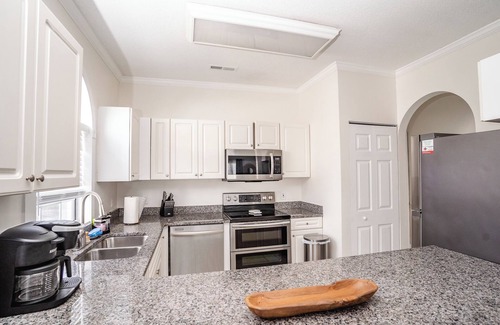 Central Myrtle Beach Condo | Amazing vacation rental, great location,pool,close to the beach and golf course