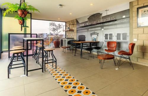 Downtown Guadalajara Apartment | Amazing View Loft wGym Coworking 2 BD Tribu Colon 301