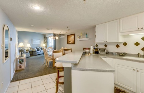 Myrtle Beach Condo | Amazing View Penthouse Ocean Forest Plaza