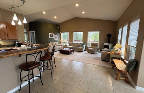 Soldotna House | Amazing view, perfect for large families, central Kenai Peninsula location!