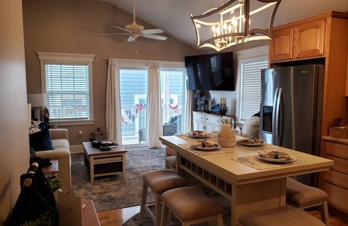Sea Isle City Condo | Amazing View, Steps away from the beach!