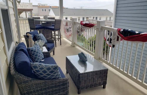 Sea Isle City Condo | Amazing View, Steps away from the beach!