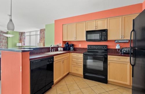 Cherry Grove Beach Condo | Amazing Views & Amenities at Ritzy Oceanfront Family Condo Resort, Restaurants-North Myrtle Beach