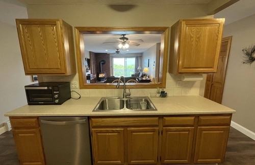 Intervale Condo | Amazing Views, Peaceful Surroundings, Yet Minutes From All The Fun. 3/2