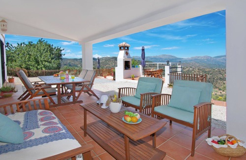 Comares Villa | Amazing villa. Impressive views.