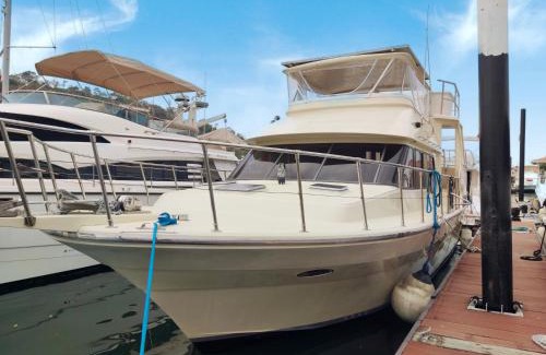 Amador Boat Rental | Amazing Vintage Yacht in the best area of Panama!