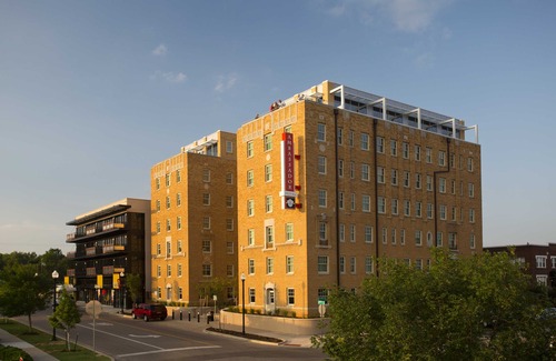 Midtown Hotel | Ambassador Hotel Oklahoma City, Autograph Collection