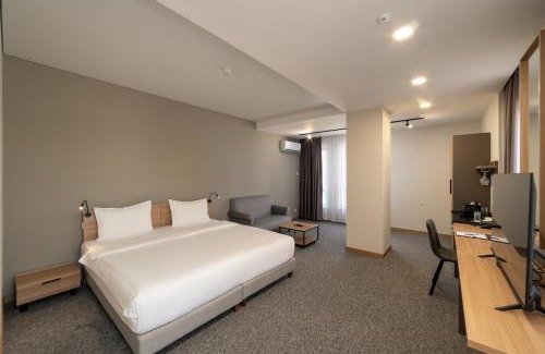 Bishkek Hotel | Ambassador Orient