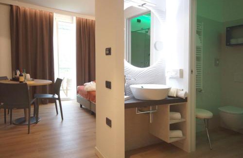 Riva del Garda Hotel | Ambassador Suite Hotel