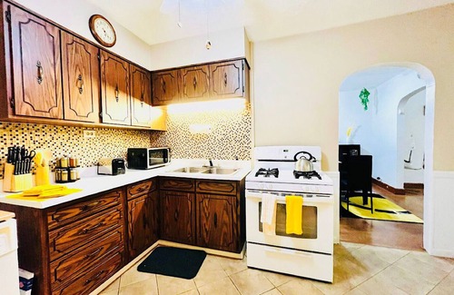 Cleveland House | Amber Hearth: Bright Family 3BR Upper Home | Laundry, Porch & Parking Garage 6 Min to Downtown
