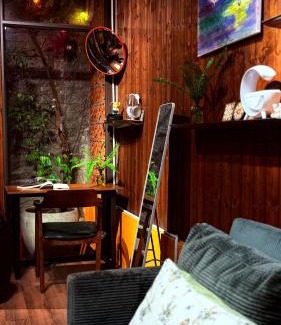 Hanoi Ski Chalet | Amber Mono