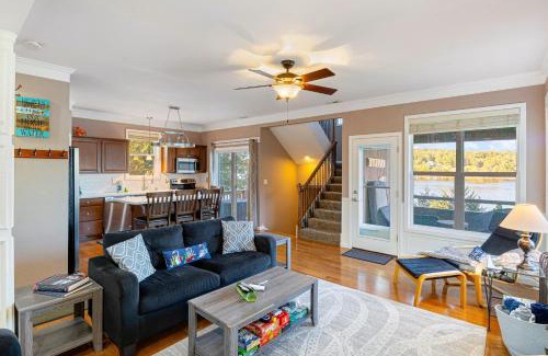 Camdenton House | Amber Waters Hideaway
