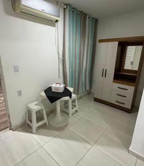 Petrolina House | Ambiente amplo com quarto