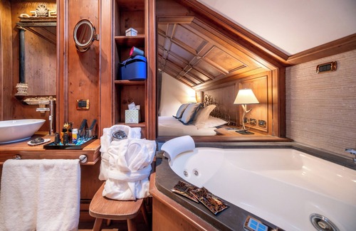 Cortina d'Ampezzo Hotel | Ambra Cortina Luxury & Fashion Boutique Hotel