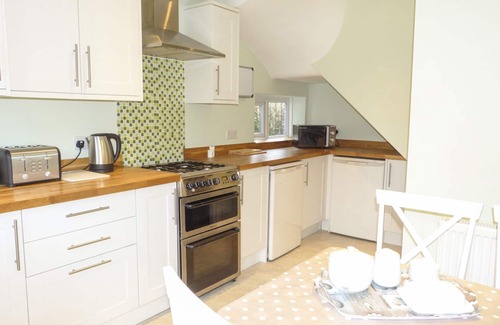 Battle Cottage | AMELIA COTTAGE, family friendly, character holiday cottage in Battle