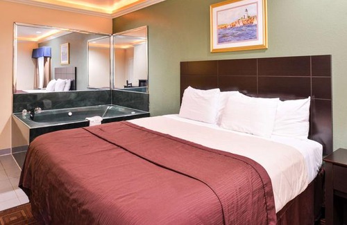 Baytown Hotel | Americas Best Value Inn-Baytown