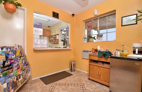 Calimesa Hotel | Americas Best Value Inn Calimesa