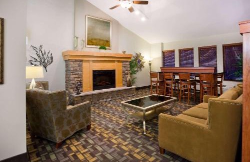 Hawley Hotel | AmericInn by Wyndham Hawley