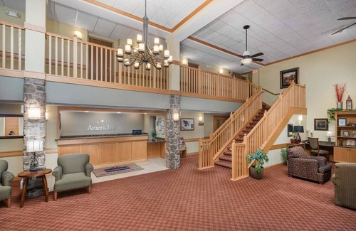 Newton Hotel | AmericInn by Wyndham Newton