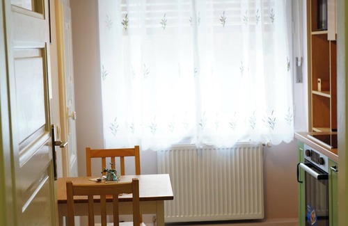 Sibiu House | Ami`s Corner - Lovely 2-bedroom family house with WiFi in charming Sibiu