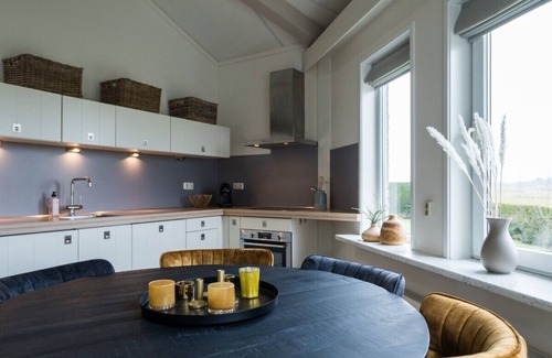 Hollum House | Amie a nice holiday home near the golf course, the village of Hollum and nature.