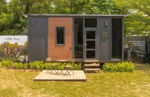 Puchong House | Amigo 1 by Tiny Away