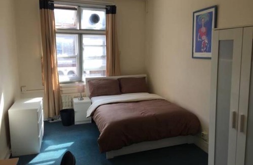 Hillside Hostel | Amity Hostel