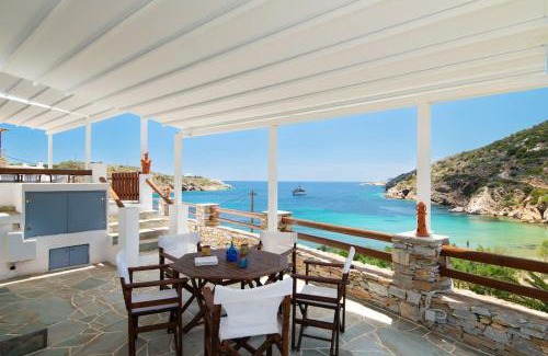 Chrisopigi House | Ammos 2 - Seafront maisonette, Glyfo beach, Sifnos