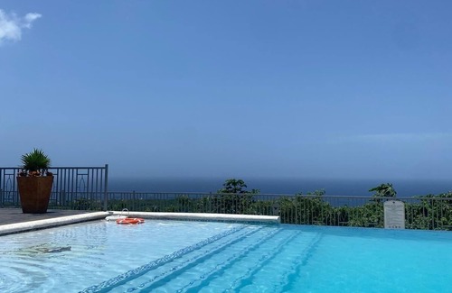 Ocho Rios Villa | Amore Villas luxurious 3 bed holiday villa situated in the heart of Ocho Rios