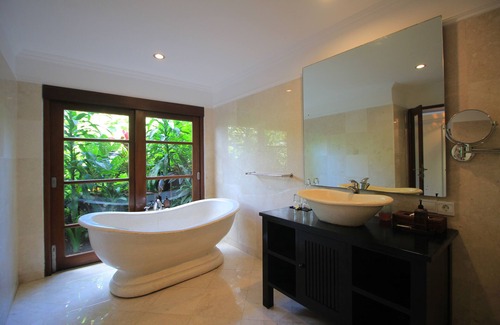 Pejeng Kawan Hotel | Amori Villas