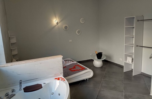 Civitavecchia Apartment | Amos Port-Suite