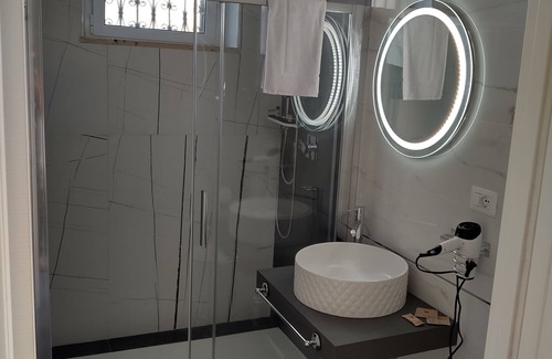 Civitavecchia Apartment | Amos Port-Suite