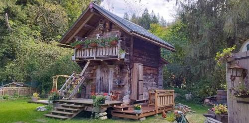 Sixt-Fer-a-Cheval Ski Chalet | Amour & Chocolat