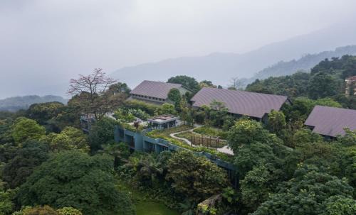 Ba Vi Hotel | Amour Resort Bavi