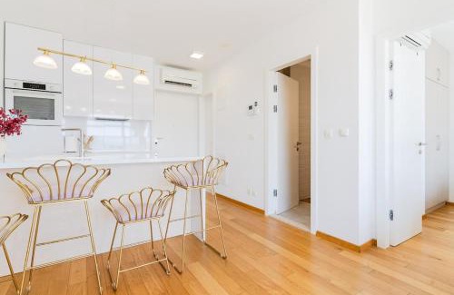 Znjan Apartment | Amphora apartment with private jacuzzi