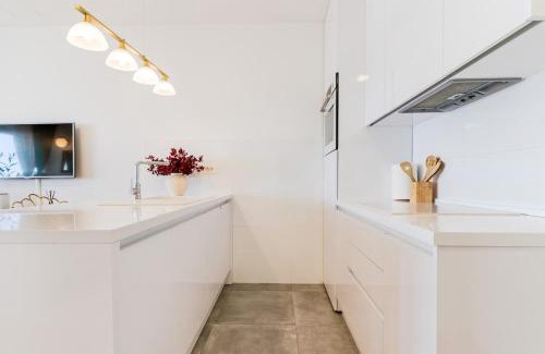 Znjan Apartment | Amphora apartment with private jacuzzi