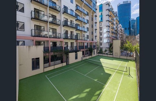 Perth Central Business District Apartment | Ample Luxury Apartment