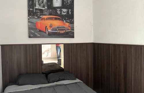 Monterrey House | Amplia habitación privada a minutos de Fundidora