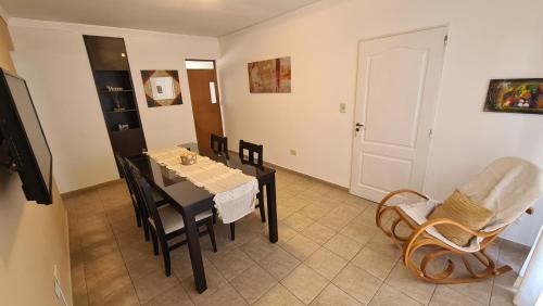 San Nicolas de los Arroyos Apartment | Amplio Dpto centrico, 2 habitaciones para 4 personas