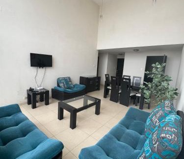 San Luis Potosi Apartment | Amplio departamento con balcon