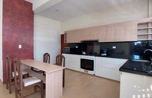 Tarija Apartment | Amplio departamento en Tarija con terraza y garaje