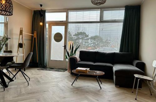 Zandvoort Apartment | Amsterdam Beach Apartment 34, Private Garden