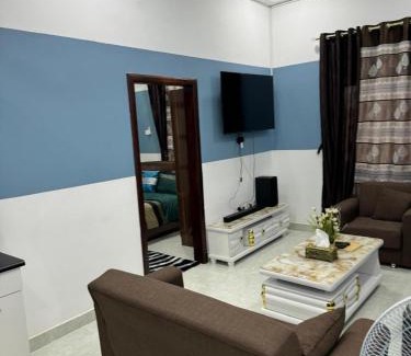 Brusubi Apartment | Amsterdam Luxury Plaza