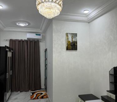 Brusubi Apartment | Amsterdam Luxury Plaza