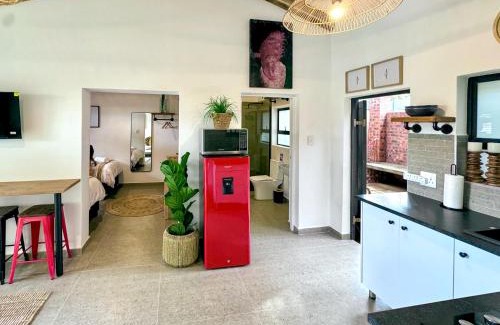 Eikenbosch Apartment | Amsterdam Suite