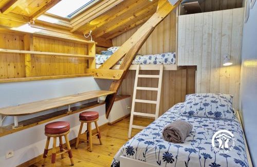 Saint-Hilaire-du-Maine House | Anémérial et Capucine
