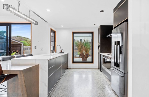 Blairgowrie House | An absolute showstopper with heated pool sleeping 14 guests