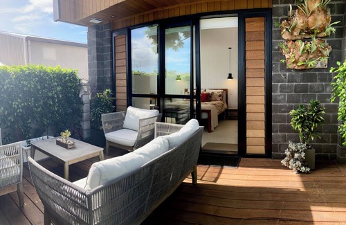 Hospital Hill Apartment | An Ahuriri gem, independent studio away from the busy front row!