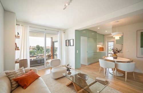 Estoril Apartment | An amazing apartment with Ocean and Estoril view